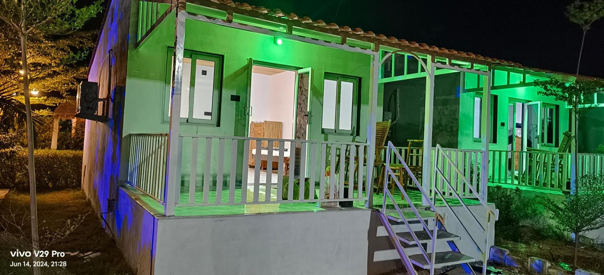Modhera Sunrise Resort - Tents Bhungas Jungle Restaurants & Candlelight Dining Kalri Exterior foto